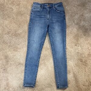 Abercrombie and Fitch, Simone high-rise, super skinny jeans